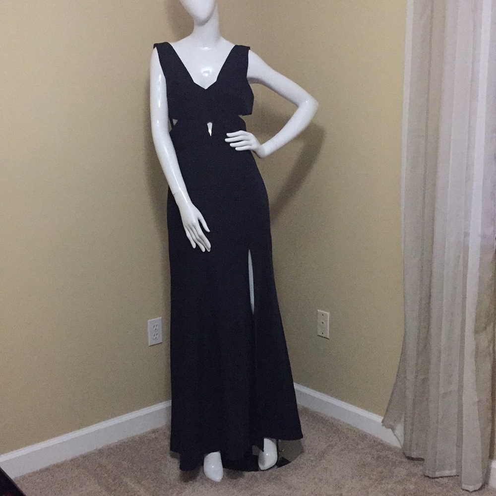 BCBGMAXAZRIA gorgeous dress